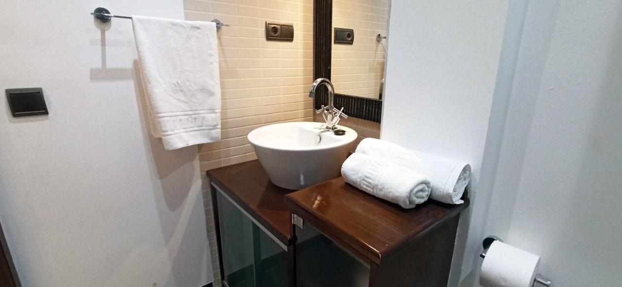 Mshome Casa Esperanza Centro Malaga Ngoại thất bức ảnh